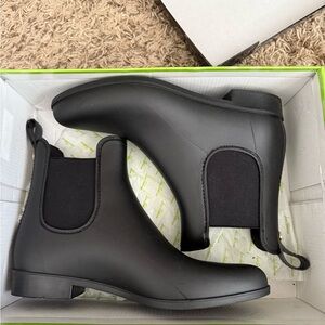 Black Ankle Rain Boots